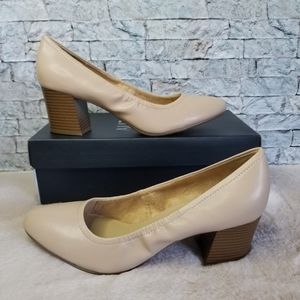 Naturalizer Lexington Pump